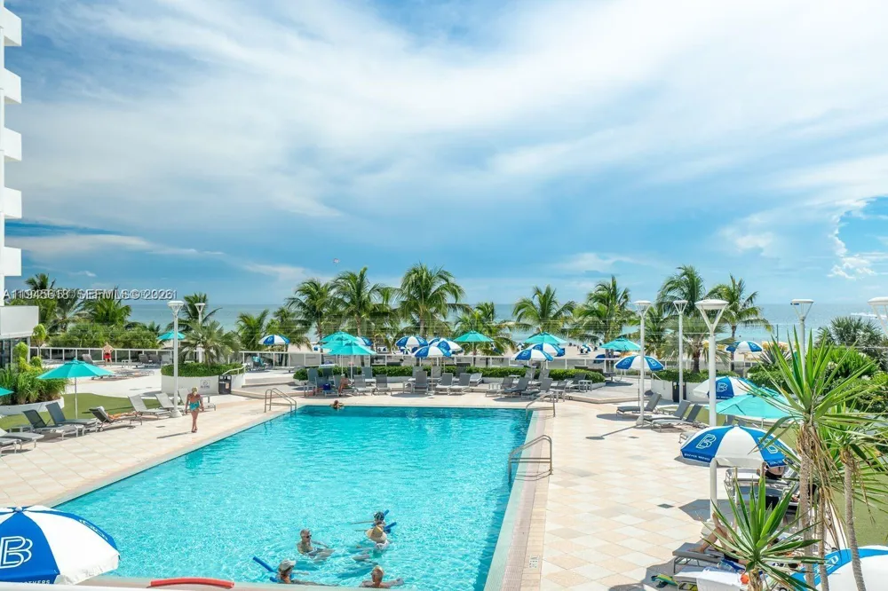 100 Lincoln Rd #503 Miami Beach, FL 33139
