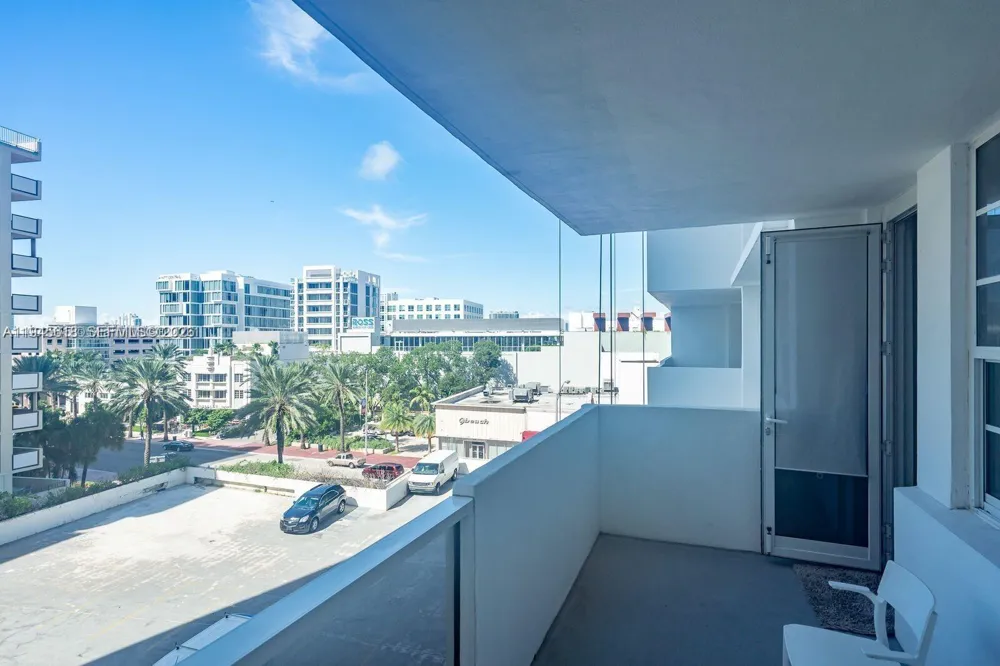 100 Lincoln Rd #503 Miami Beach, FL 33139