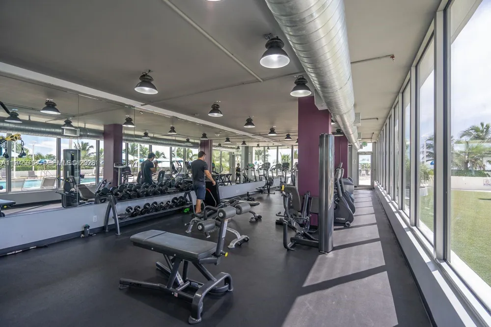 100 Lincoln Rd #503 Miami Beach, FL 33139
