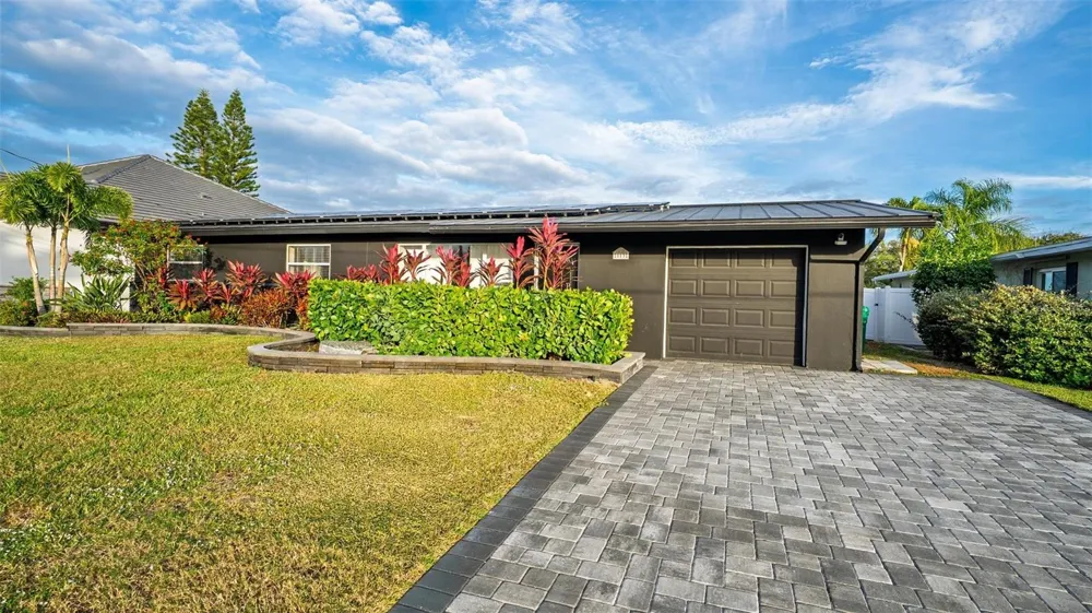 113 DELEON ROAD Cocoa Beach, FL 32931