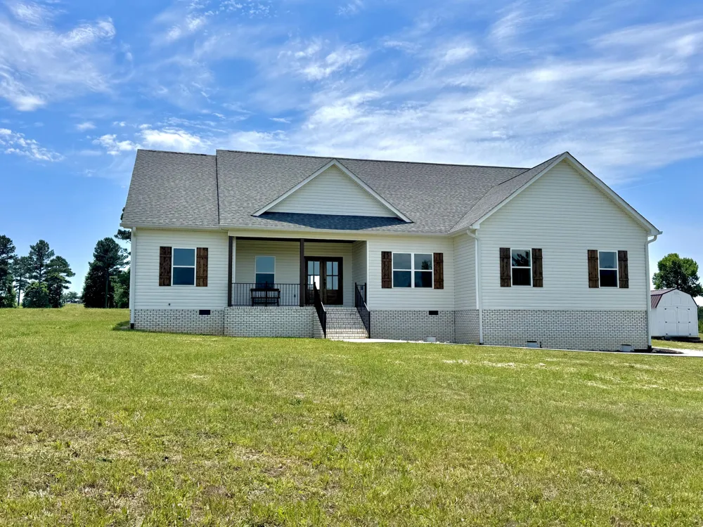 325 Henderson Road Evensville, TN 37332