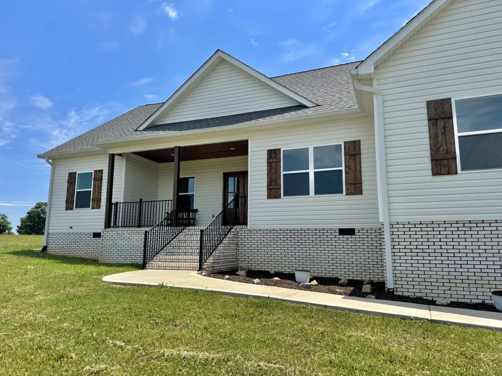 325 Henderson Road Evensville, TN 37332
