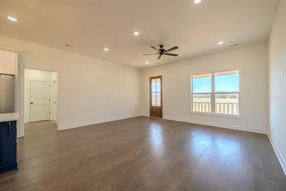 130 BELVEDERE CIR Savannah, TN 38372