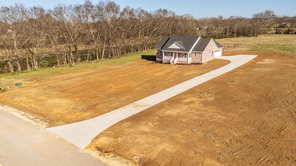 130 BELVEDERE CIR Savannah, TN 38372