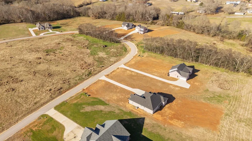 130 BELVEDERE CIR Savannah, TN 38372