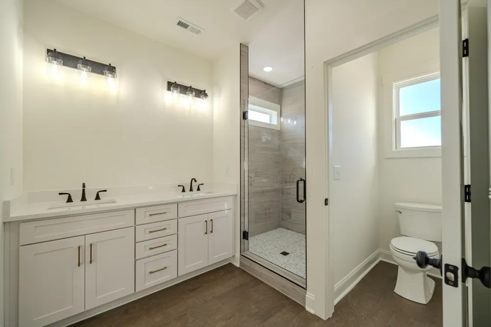 130 BELVEDERE CIR Savannah, TN 38372
