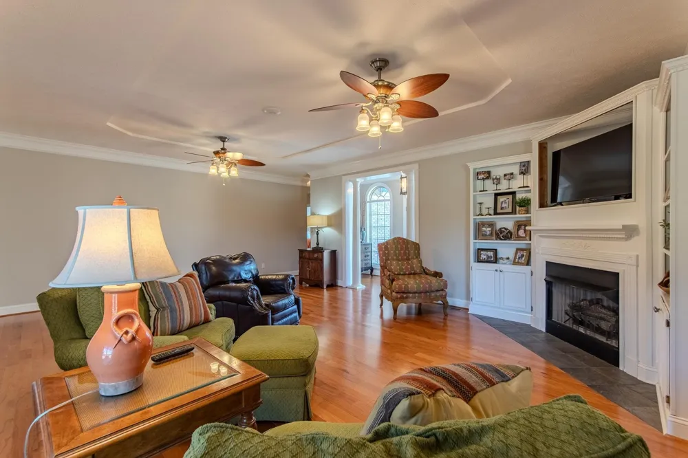 6170 Hwy 226 Savannah, TN 38372