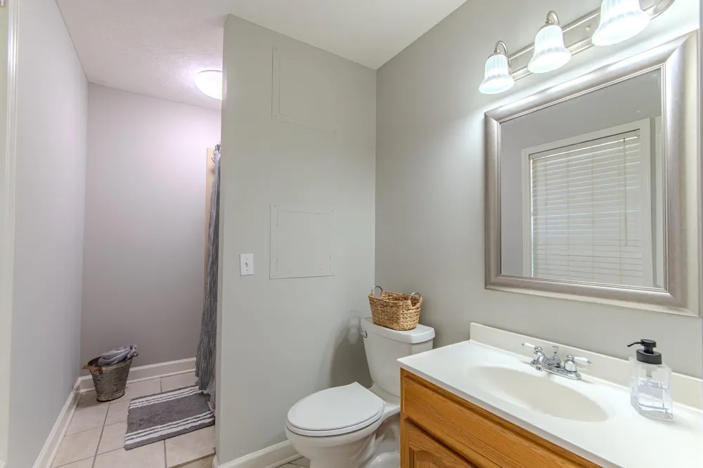 6170 Hwy 226 Savannah, TN 38372