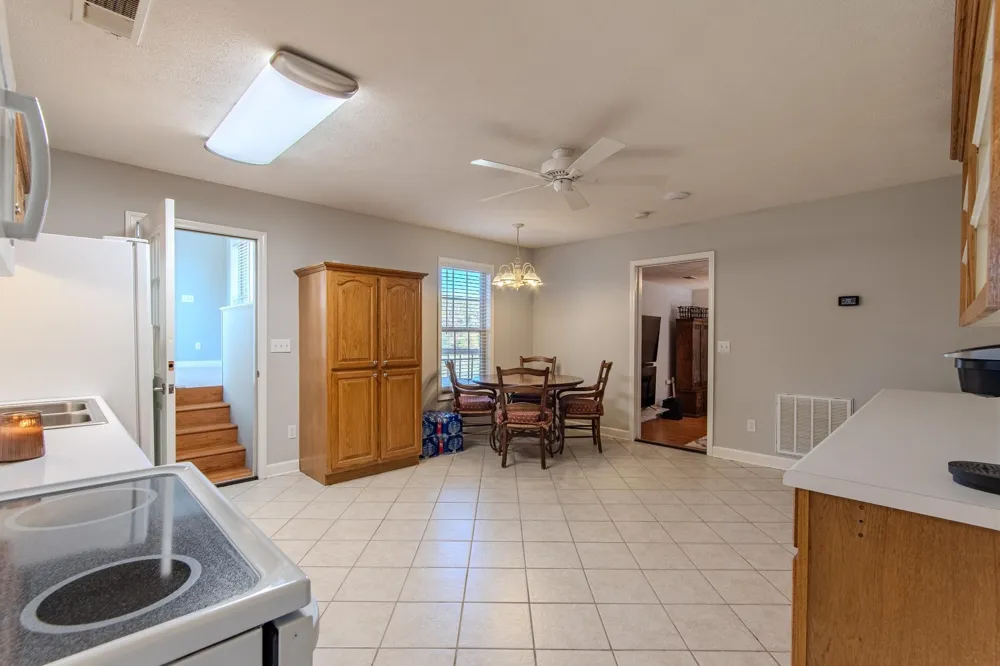 6170 Hwy 226 Savannah, TN 38372