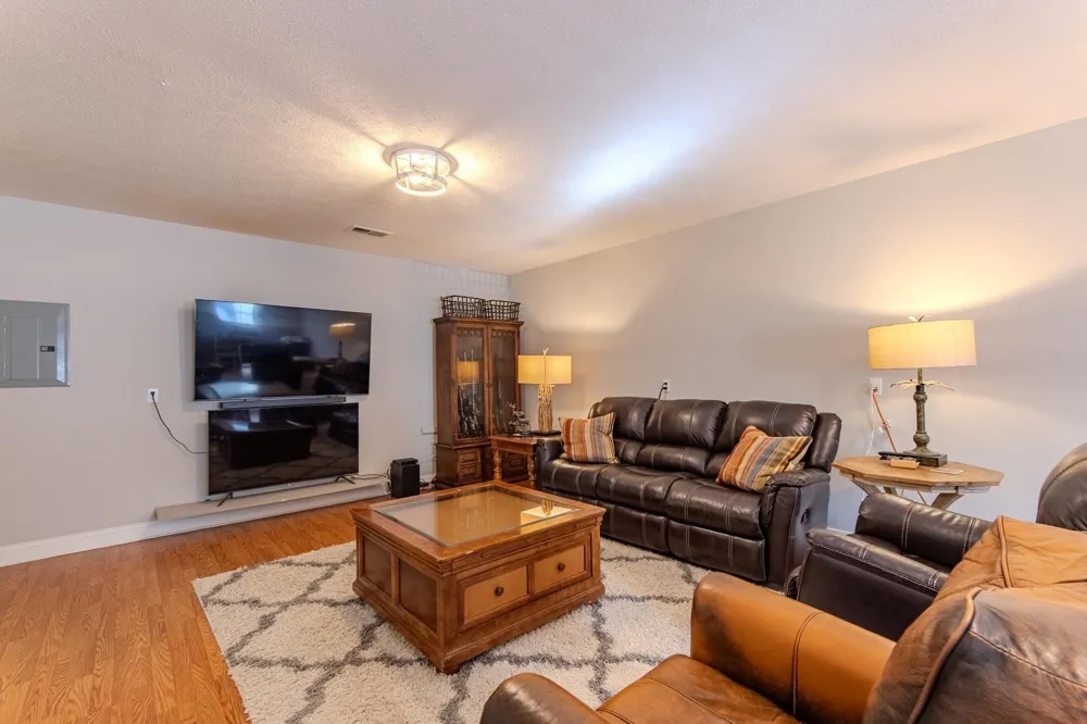 6170 Hwy 226 Savannah, TN 38372