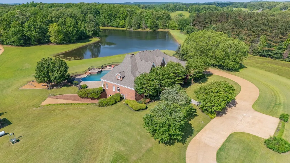 4265 CHARLIE POUNDS RD Stantonville, TN 38379