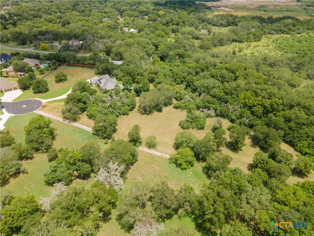 1931 Monterrey Oak Seguin, TX 78155