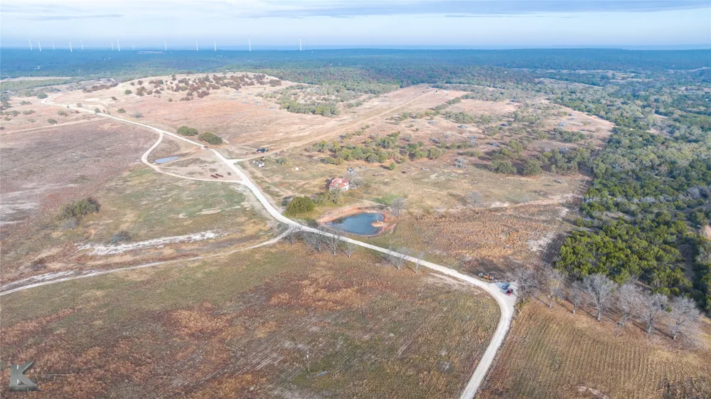 1034 County Road 207 Ovalo, TX 79541