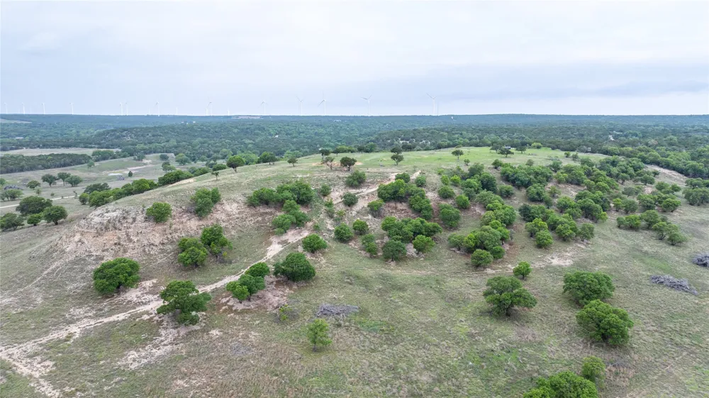 1034 County Road 207 Ovalo, TX 79541