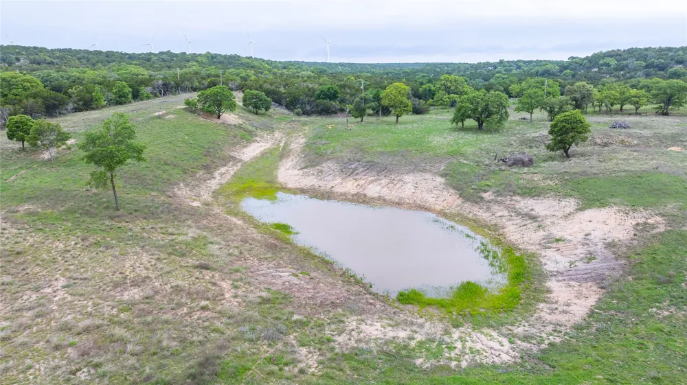 1034 County Road 207 Ovalo, TX 79541