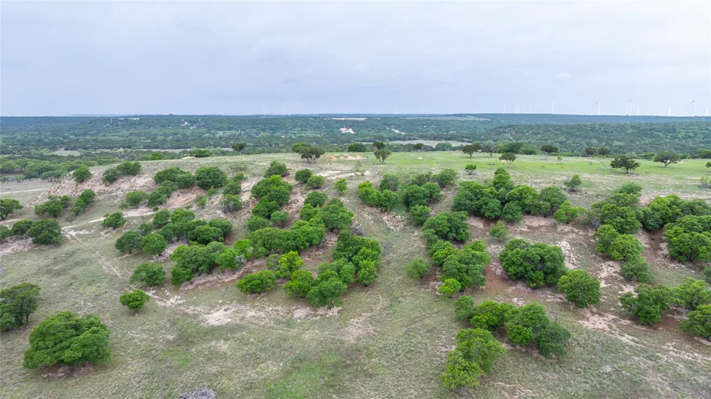 1034 County Road 207 Ovalo, TX 79541