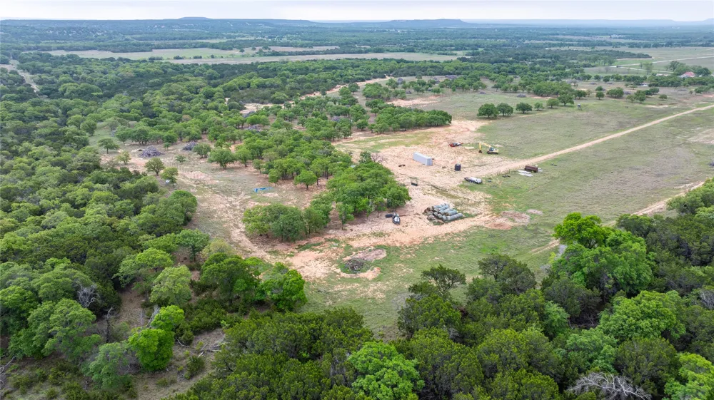 1034 County Road 207 Ovalo, TX 79541