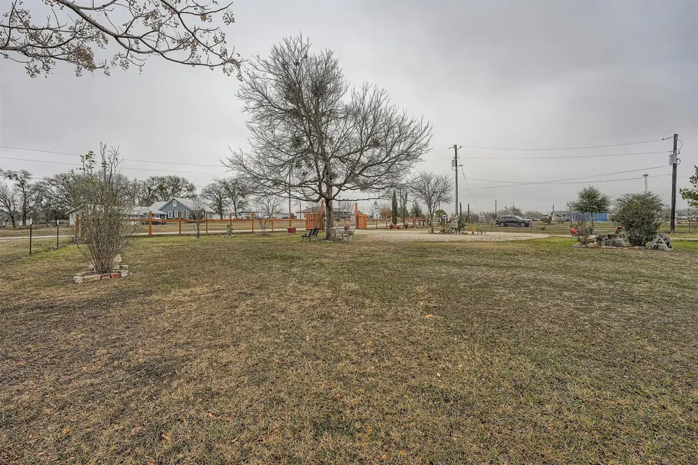145 Alyssa Loop Bastrop, TX 78602