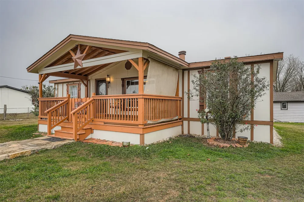 145 Alyssa Loop Bastrop, TX 78602