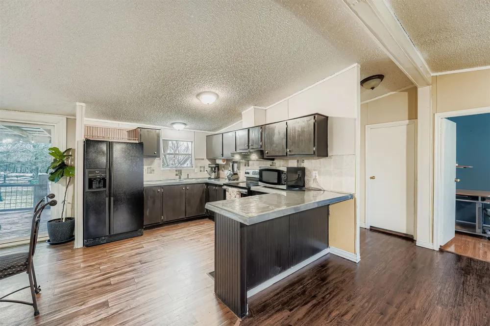 145 Alyssa Loop Bastrop, TX 78602