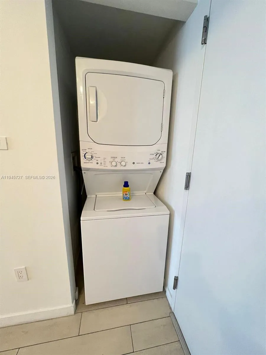 2602 E Hallandale Beach Blvd #R2810 Hallandale Beach, FL 33009