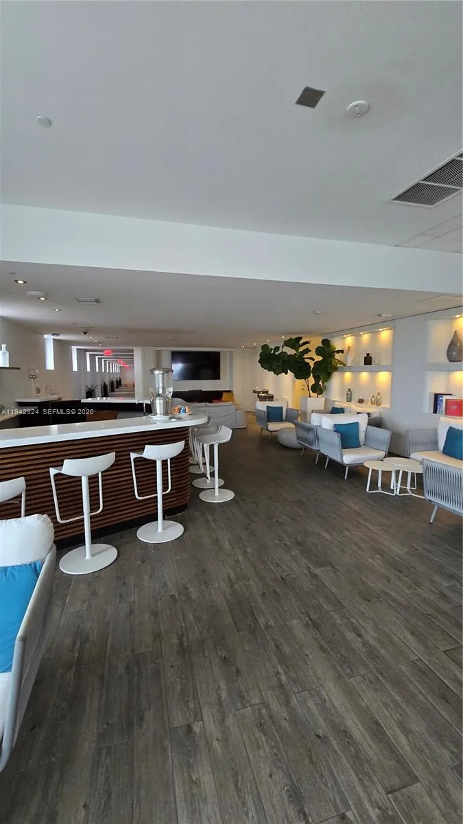 2602 E Hallandale Beach Blvd #R2508 Hallandale Beach, FL 33009