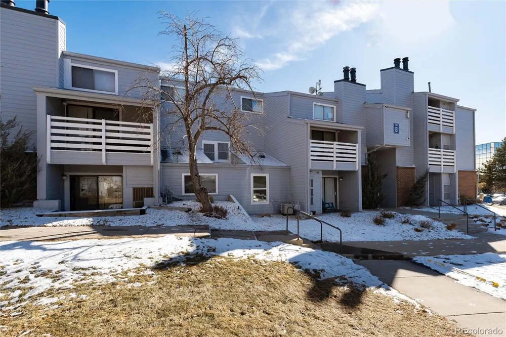 7665 E Eastman Avenue #107B