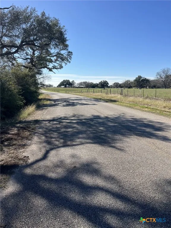 164 County Road 187 Hallettsville, TX 77964