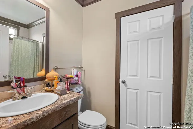 445 Savannah Ridge Von Ormy, TX 78073