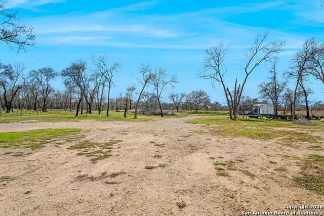 445 Savannah Ridge Von Ormy, TX 78073
