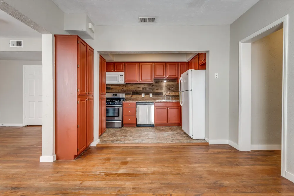 2309 Wesley Street #D Greenville, TX 75401