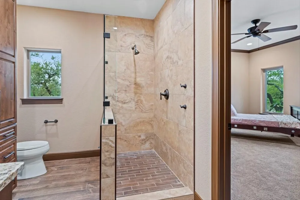 1951 Bridlewood Ranches Drive Wimberley, TX 78666
