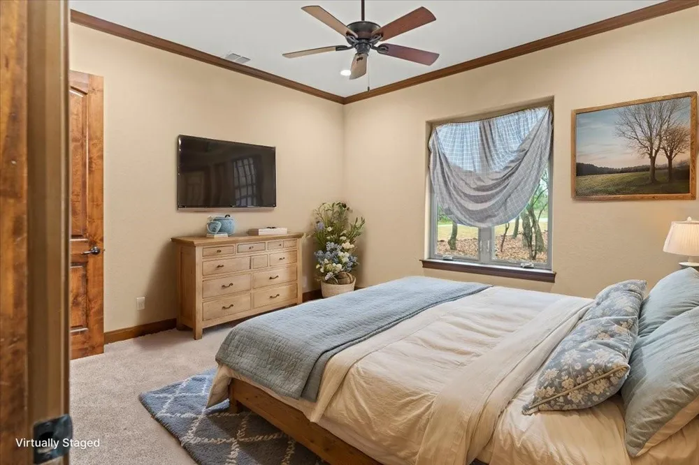 1951 Bridlewood Ranches Drive Wimberley, TX 78666