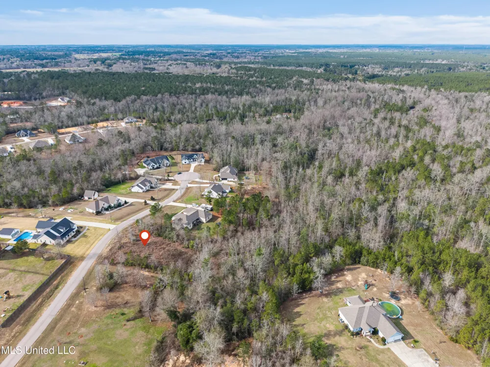 10 Crossbuck Road Sumrall, MS 39482