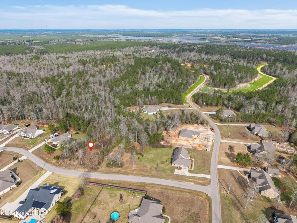 10 Crossbuck Road Sumrall, MS 39482