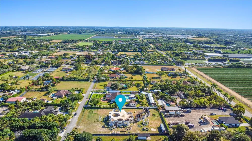 21320 SW 246th St Unincorporated Dade County, FL 33031
