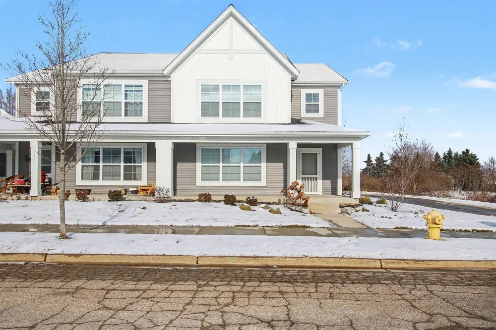 871 Winchester Street