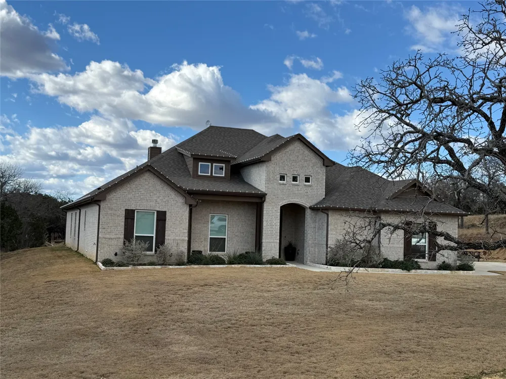 1021 Churchill Lane Millsap, TX 76066