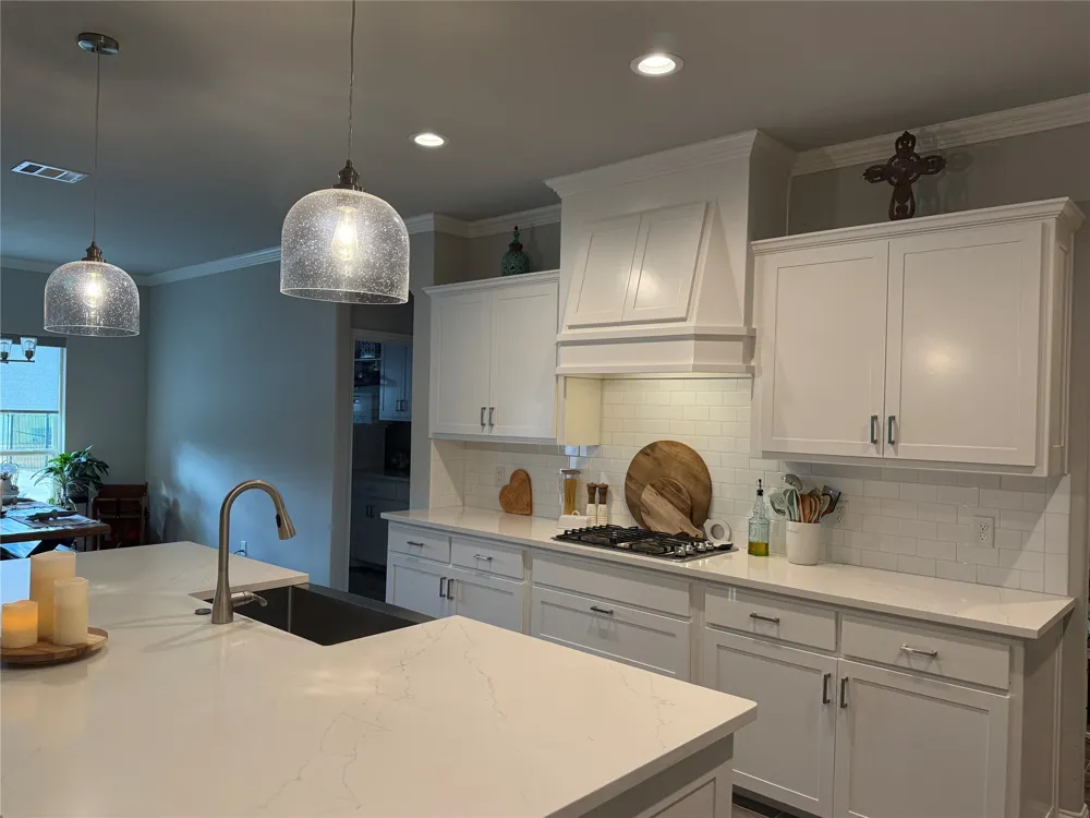 1021 Churchill Lane Millsap, TX 76066