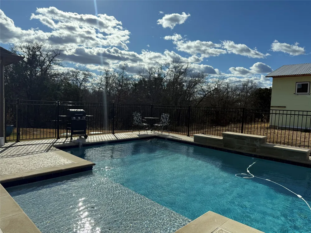 1021 Churchill Lane Millsap, TX 76066
