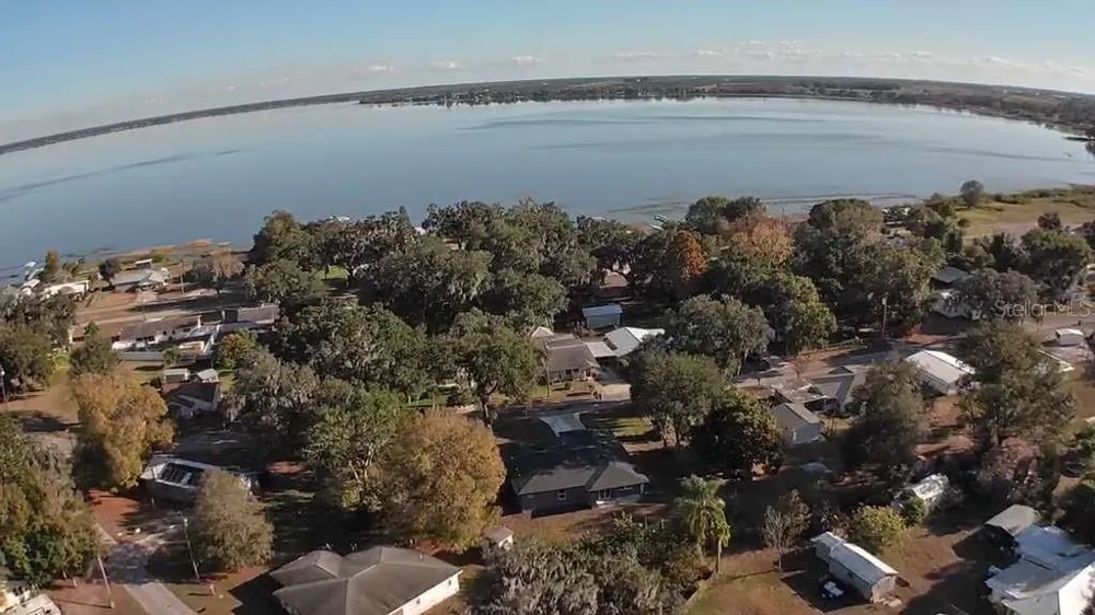 121 ARGYLE AVENUE Frostproof, FL 33843