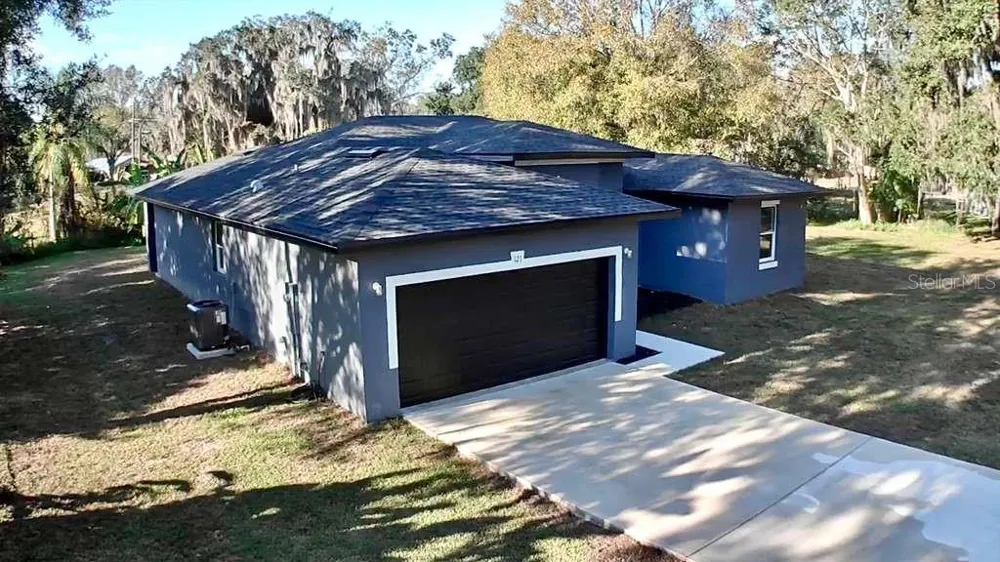 121 ARGYLE AVENUE Frostproof, FL 33843