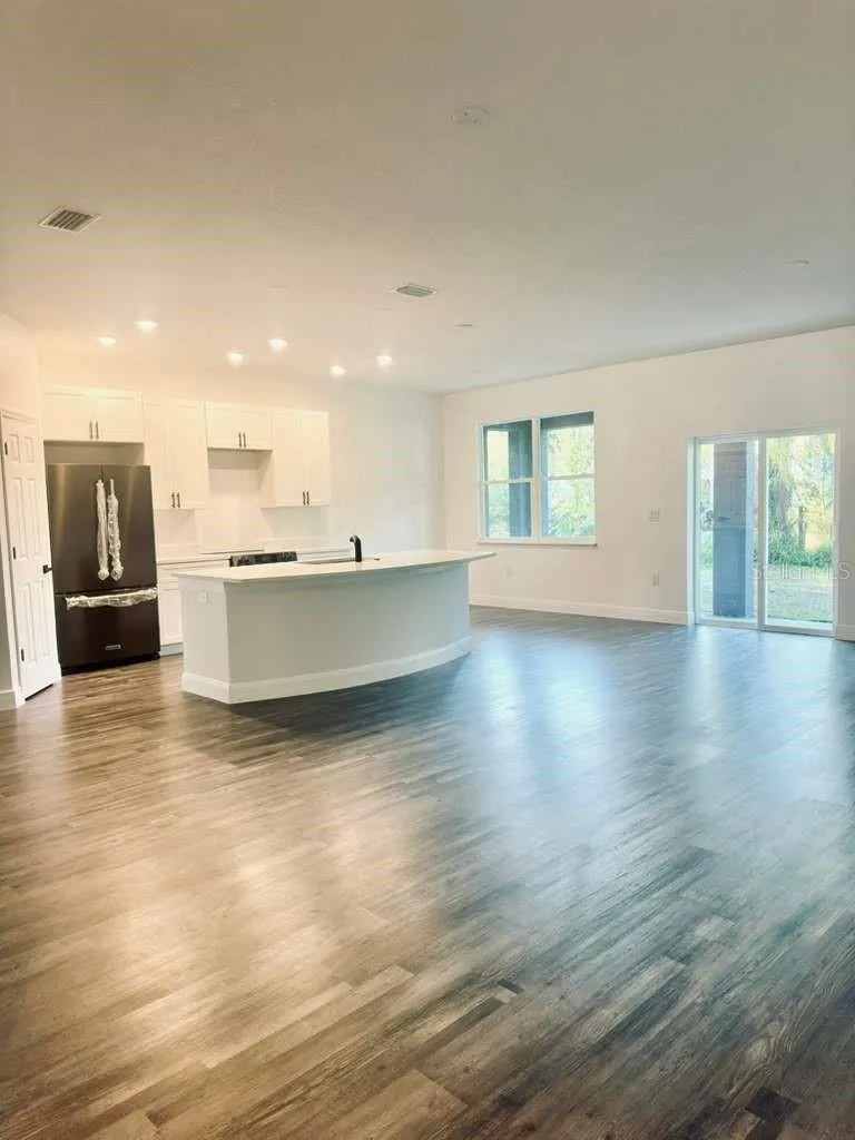 121 ARGYLE AVENUE Frostproof, FL 33843