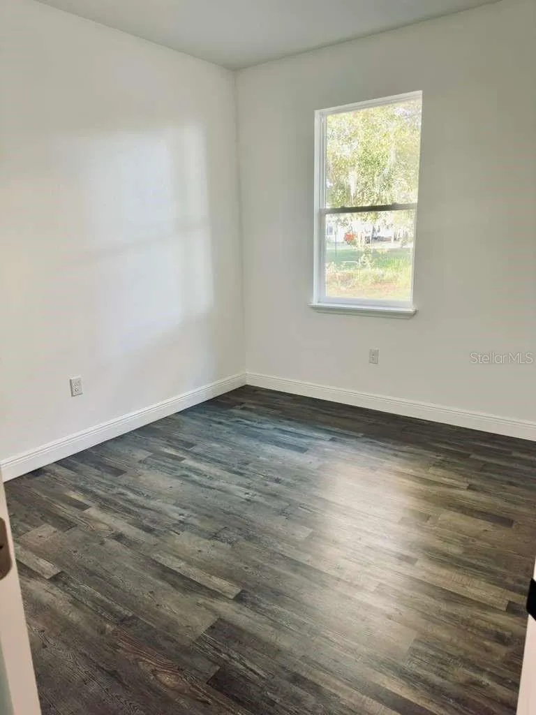 121 ARGYLE AVENUE Frostproof, FL 33843