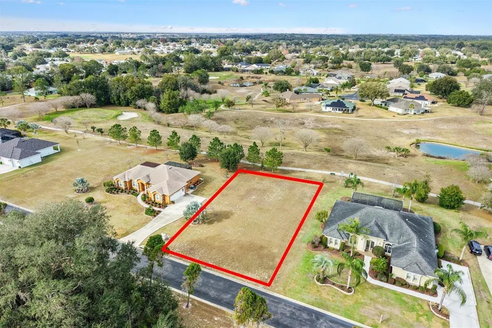 529 DOWLING CIRCLE Lady Lake, FL 32159
