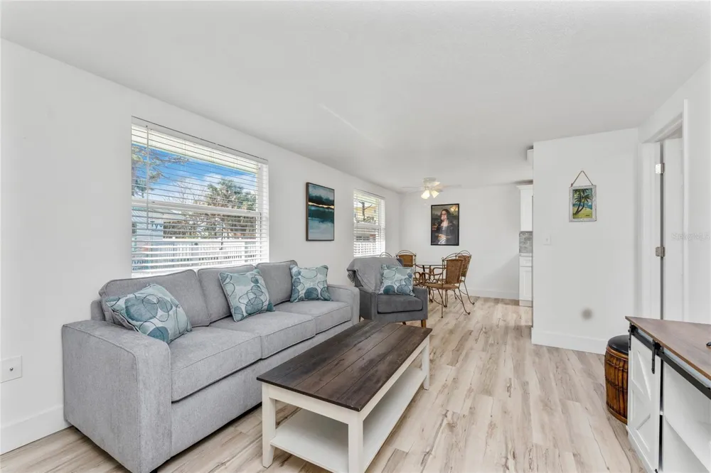 470 S MCCALL ROAD #10 Englewood, FL 34223