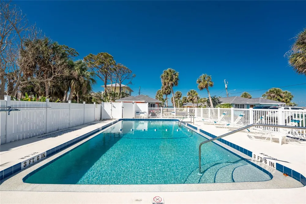 470 S MCCALL ROAD #10 Englewood, FL 34223