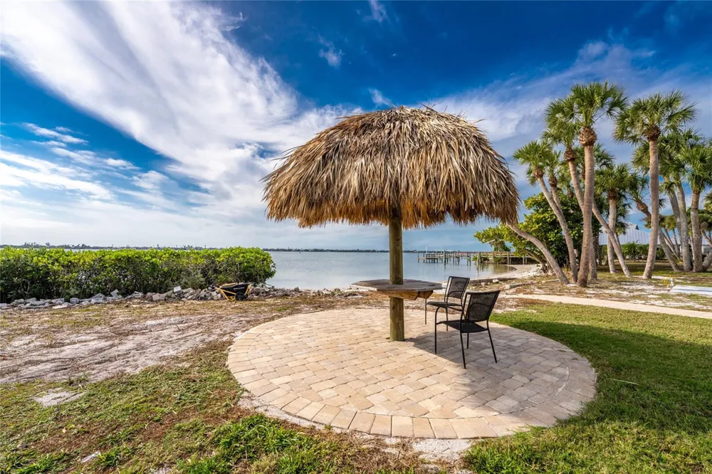 470 S MCCALL ROAD #10 Englewood, FL 34223