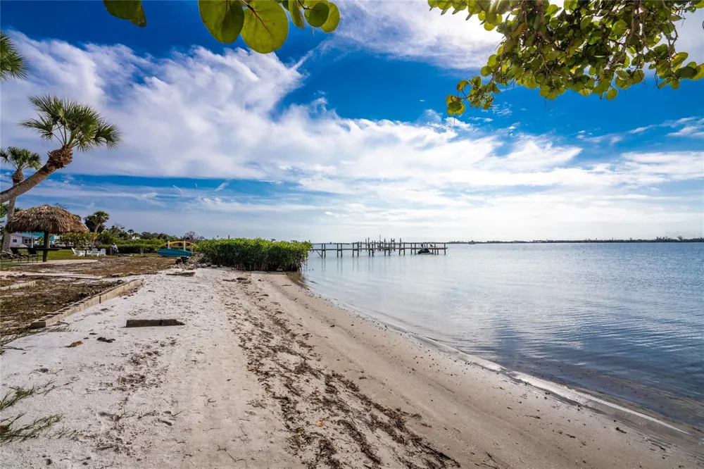 470 S MCCALL ROAD #10 Englewood, FL 34223