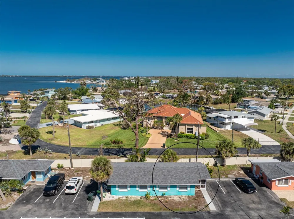 470 S MCCALL ROAD #10 Englewood, FL 34223